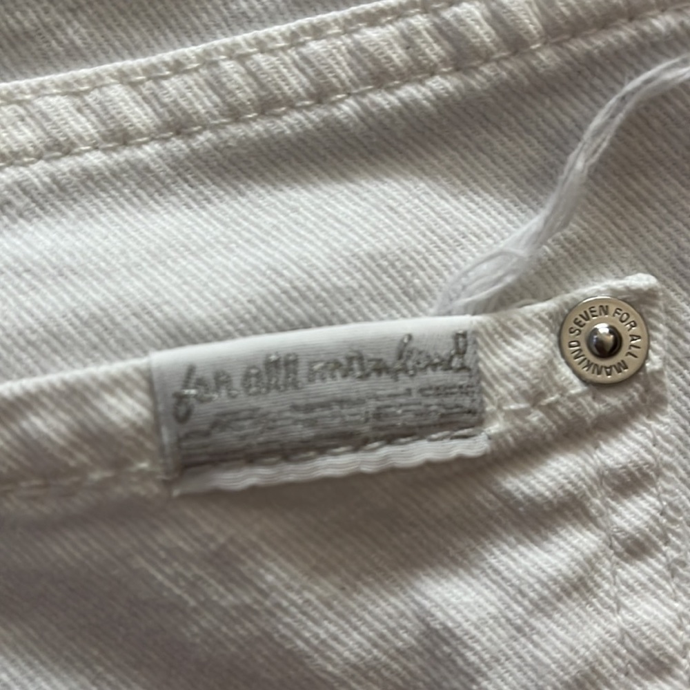 7 for all mankind shorts - Picture 6 of 8